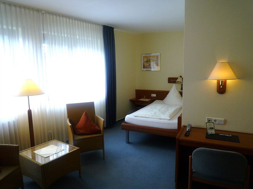 Hotel Veldscholten Garni 10