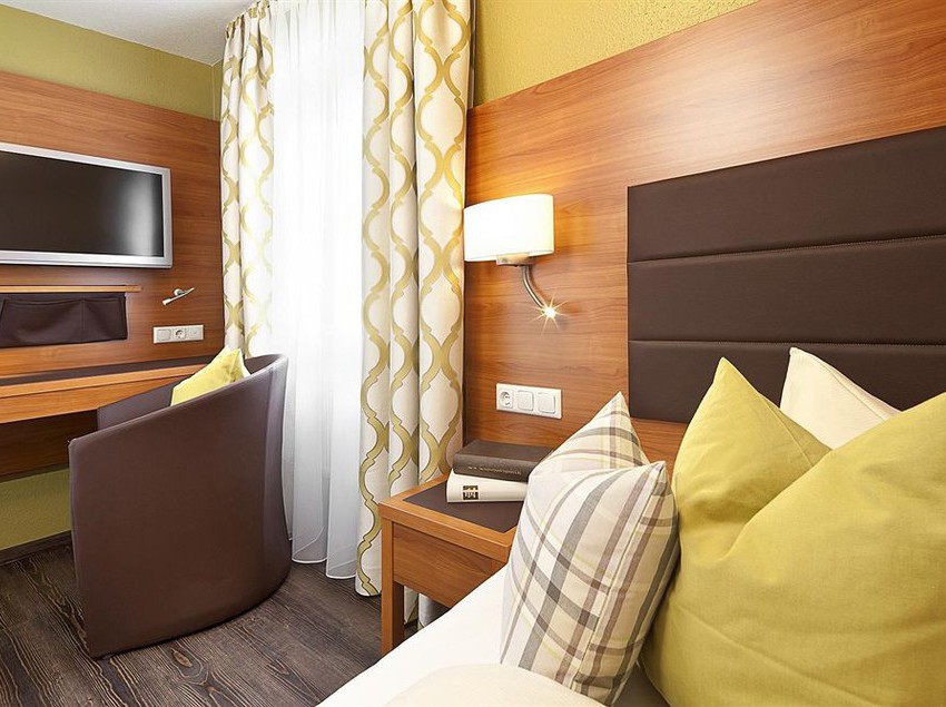 Hotel Zum Hechten Altstadt- 13