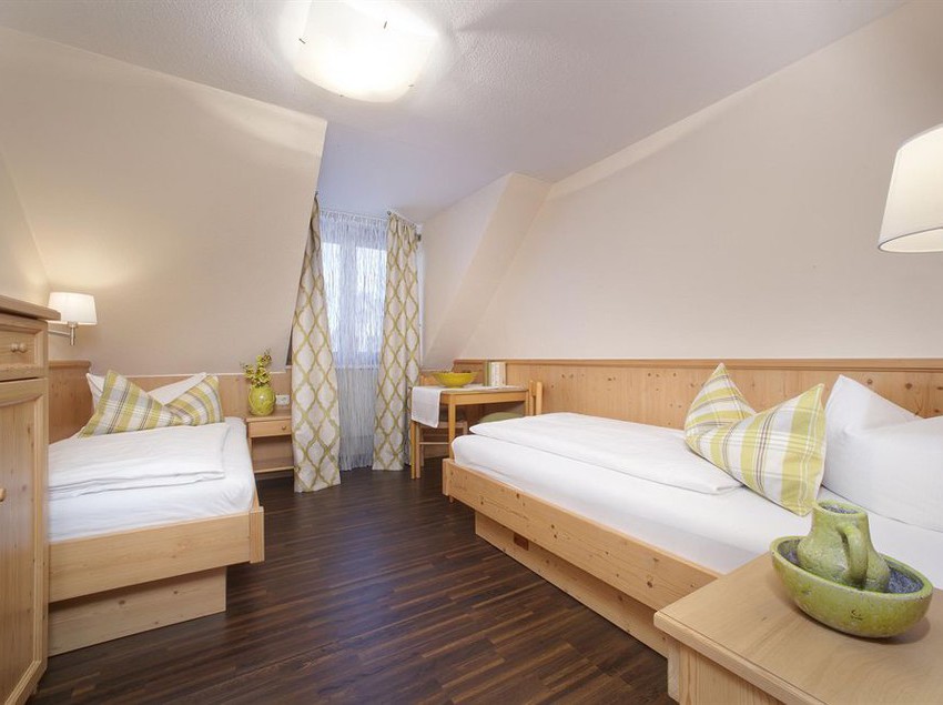 Hotel Zum Hechten Altstadt- 14