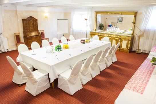 Bach Hotel Zur Porta 13