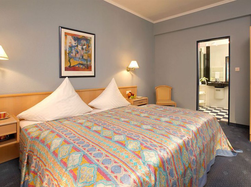 Bach Hotel Zur Porta 2