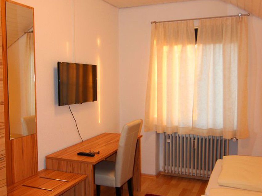 Bed & Breakfast City-pension Erding 11