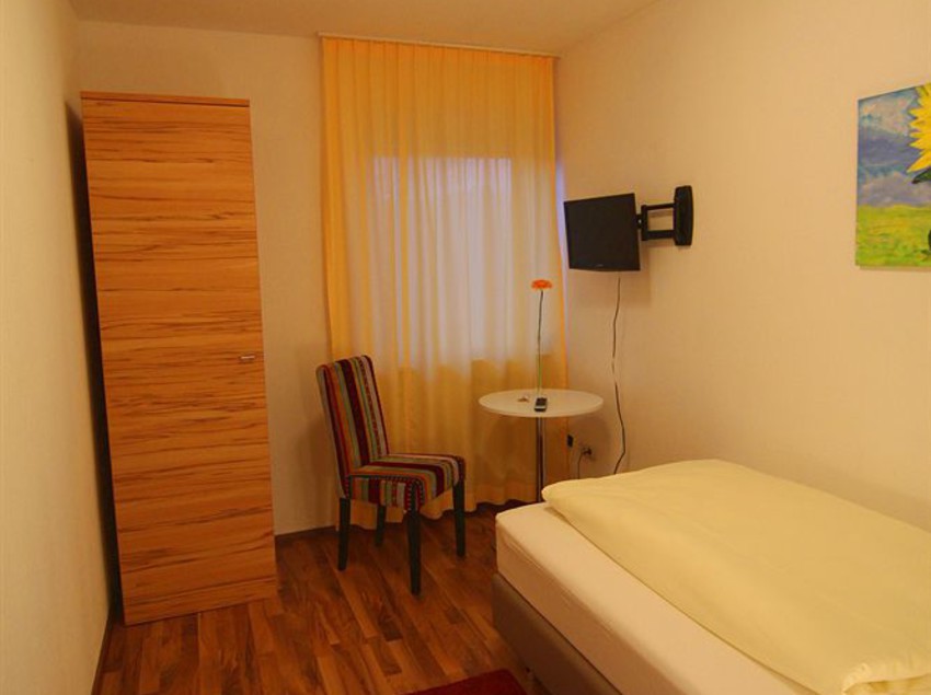 Bed & Breakfast City-pension Erding 13