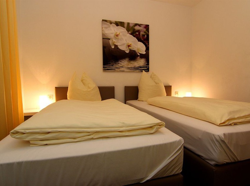 Bed & Breakfast City-pension Erding 14