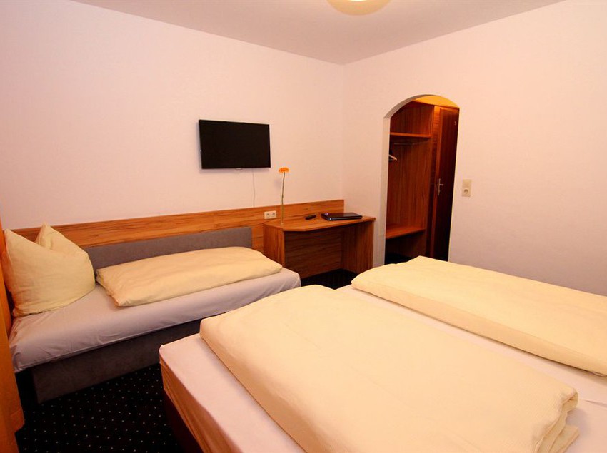 Bed & Breakfast City-pension Erding 16