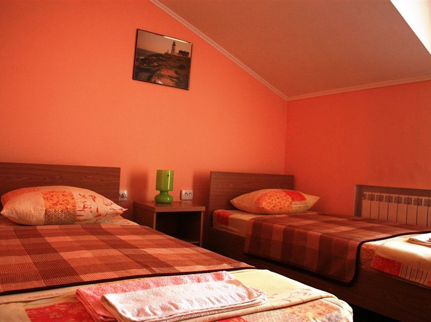 Mini-hotel U Globusa 11