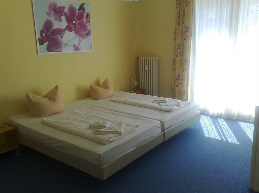 Bed & Breakfast Pension Gribnitz 3