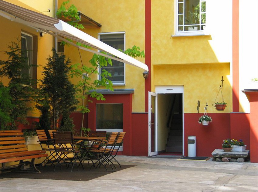 Bed & Breakfast Pension Kastanienhof 1