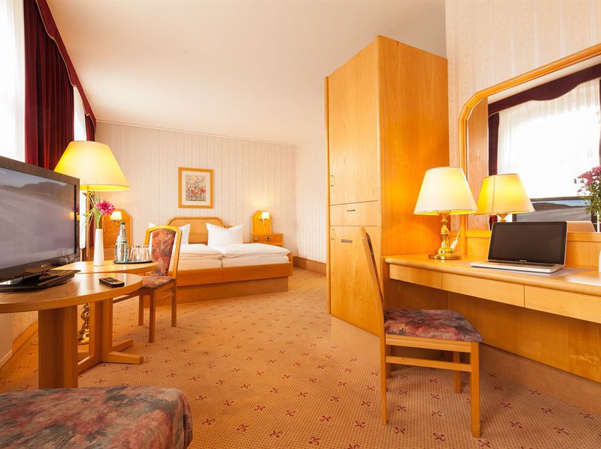 Bed & Breakfast Pension Kastanienhof 17