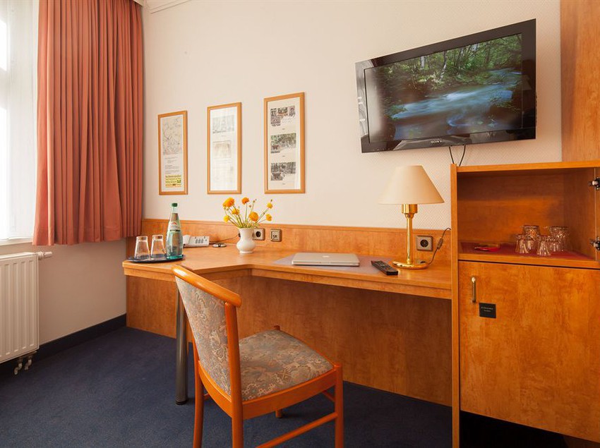 Bed & Breakfast Pension Kastanienhof 19