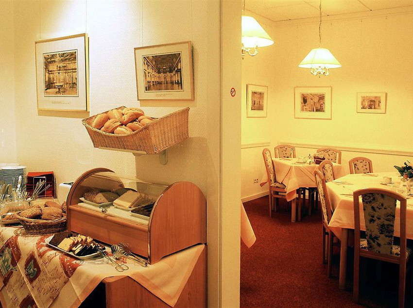 Bed & Breakfast Pension Kastanienhof 2