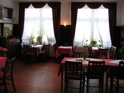 Hotel Leezdorfer Hof 9