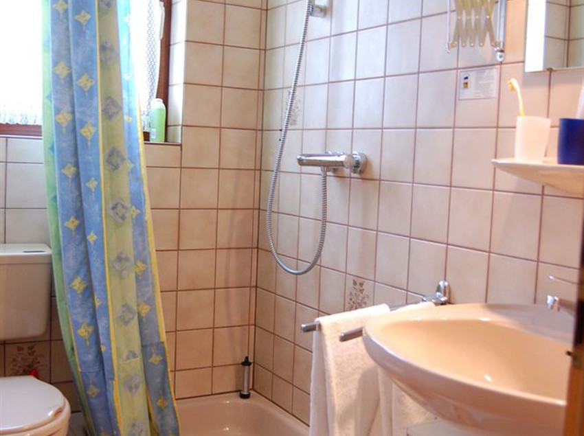 Pension Landgasthof Güby 9