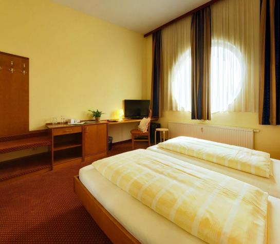Hotel Zur Almwirtin 8