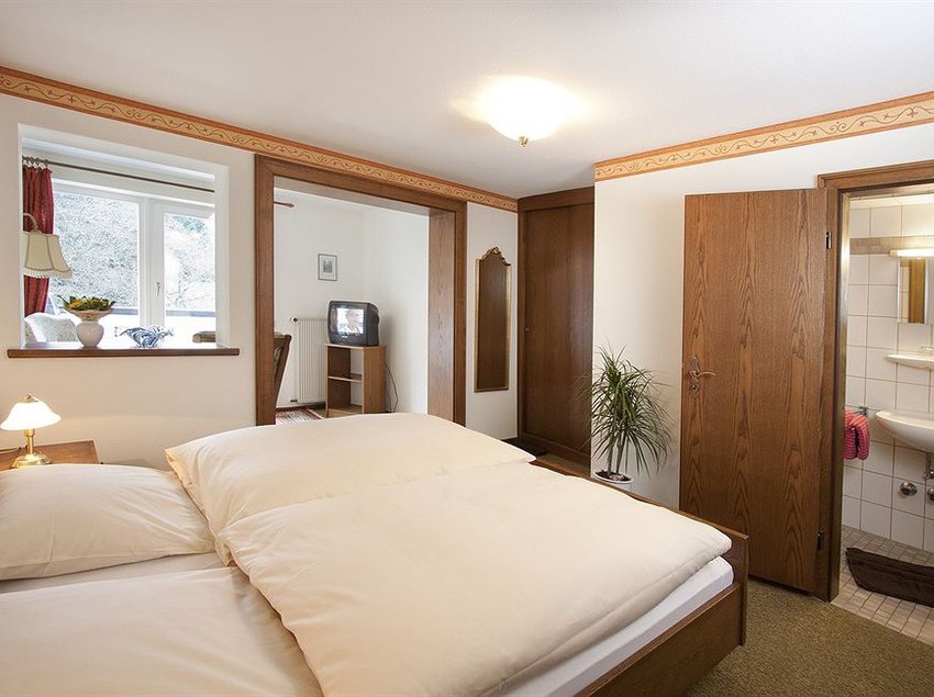 Hotel Hubertushöhe 6