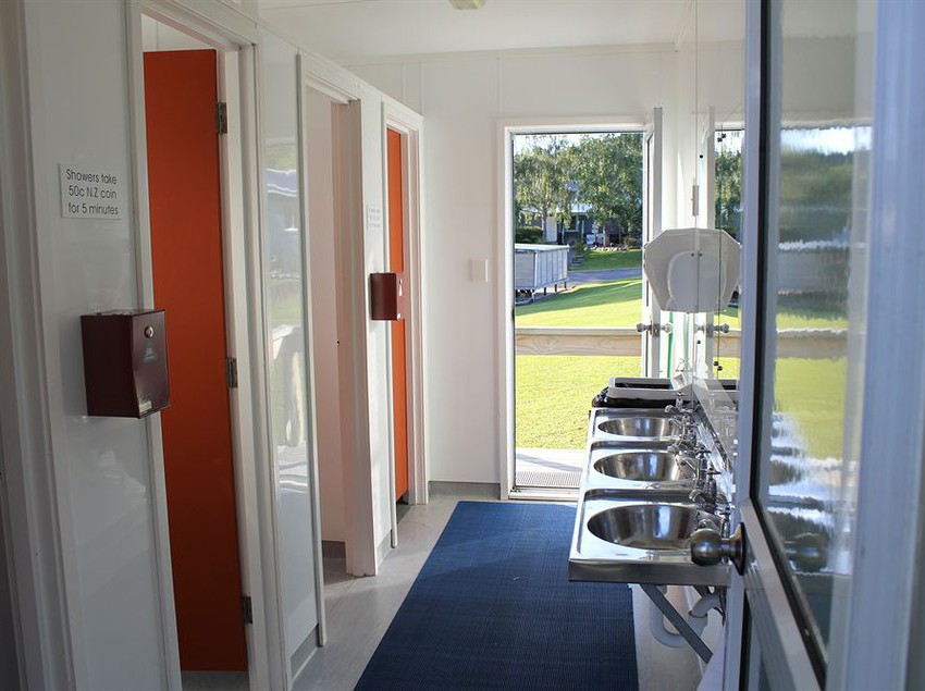 Hotel Coromandel Top 10 Holiday Park 20