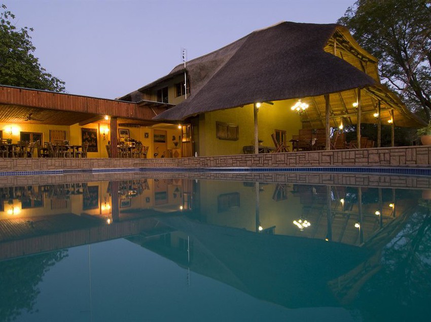 Kubu Safari Lodge 9