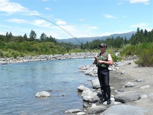 Hotel Turangi Trout Lodge 13