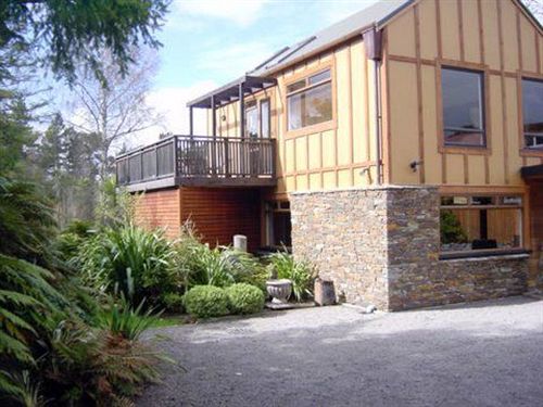 Hotel Turangi Trout Lodge 8