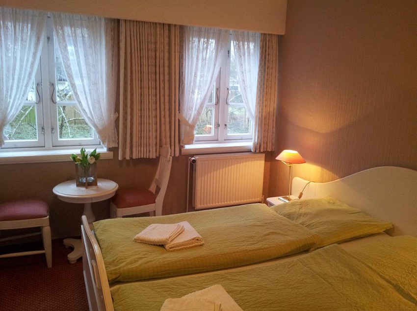 Landhotel Tetens Gasthof 10