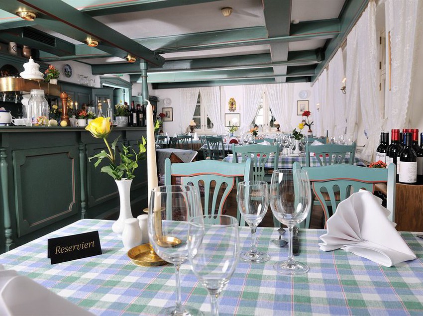 Landhotel Tetens Gasthof 4