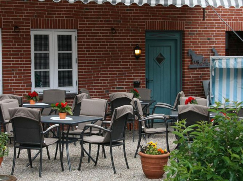 Landhotel Tetens Gasthof 9