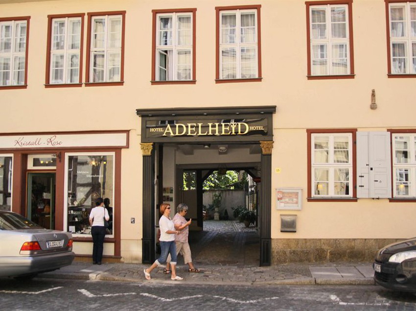 Adelheid Hotel Garni 3