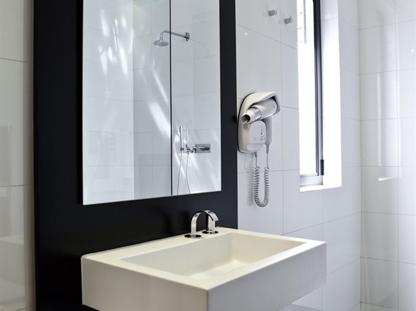 Hotel Cascades On The Promenade 17