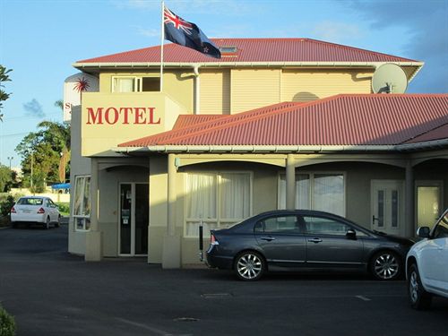 Shortland Court Motel 5
