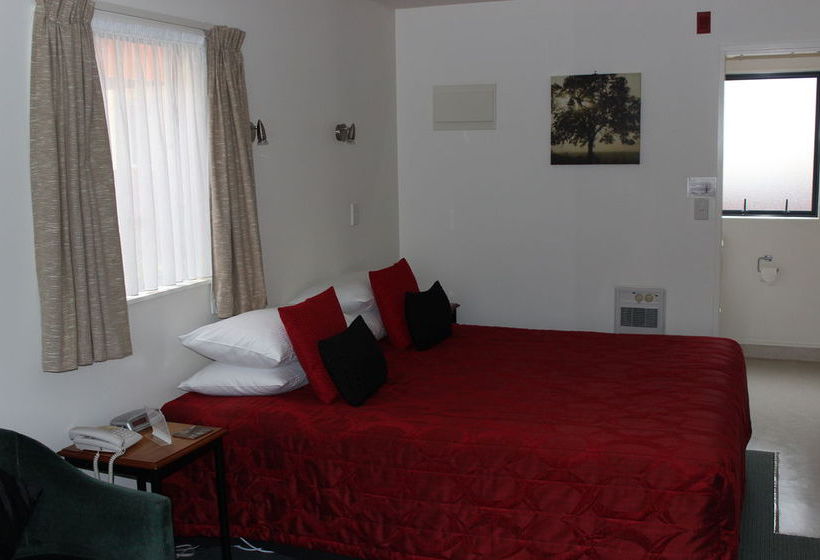 Bella Vista Motel Westport 10