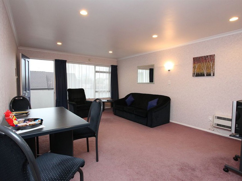 Shadzz Motel & Conference Centre 14