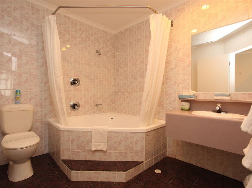 Shadzz Motel & Conference Centre 18