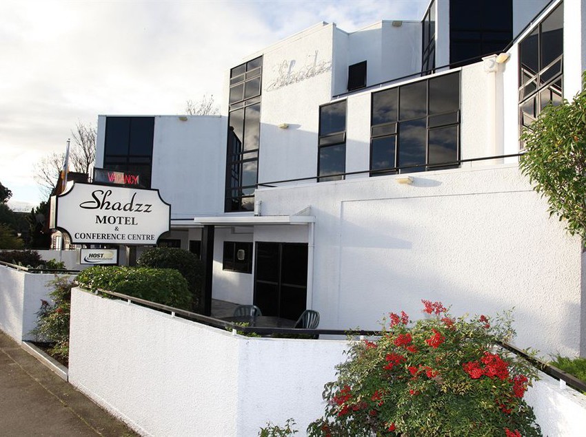 Shadzz Motel & Conference Centre 3