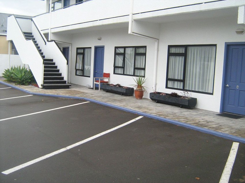 Shadzz Motel & Conference Centre 5