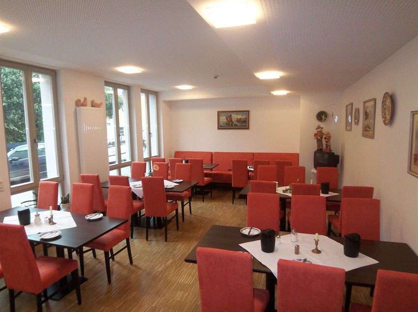 Hezelhof's Radl-Hotel 13