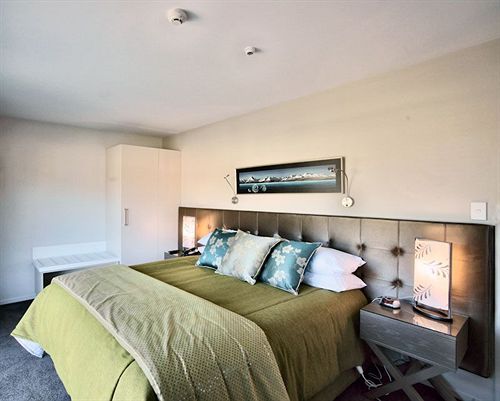 Hotel The St James 13