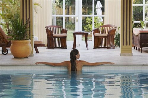 Hotel Stillness Manor