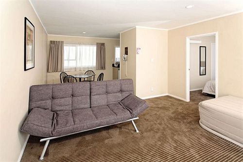 Hotel Auckland Airport Lodge 2