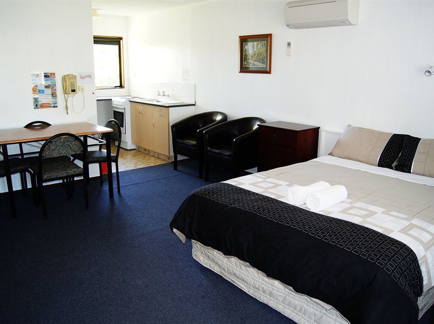 Motel Eastland Motor Lodge 9