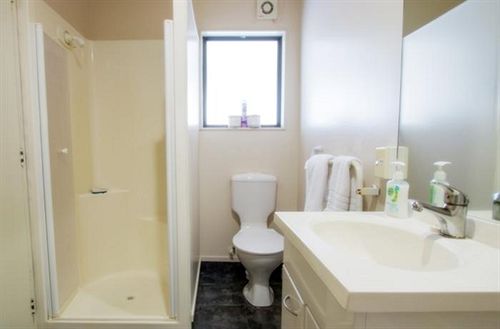 Hotel Pohutu Lodge 15