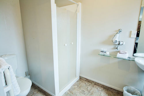 Hotel Pohutu Lodge 16