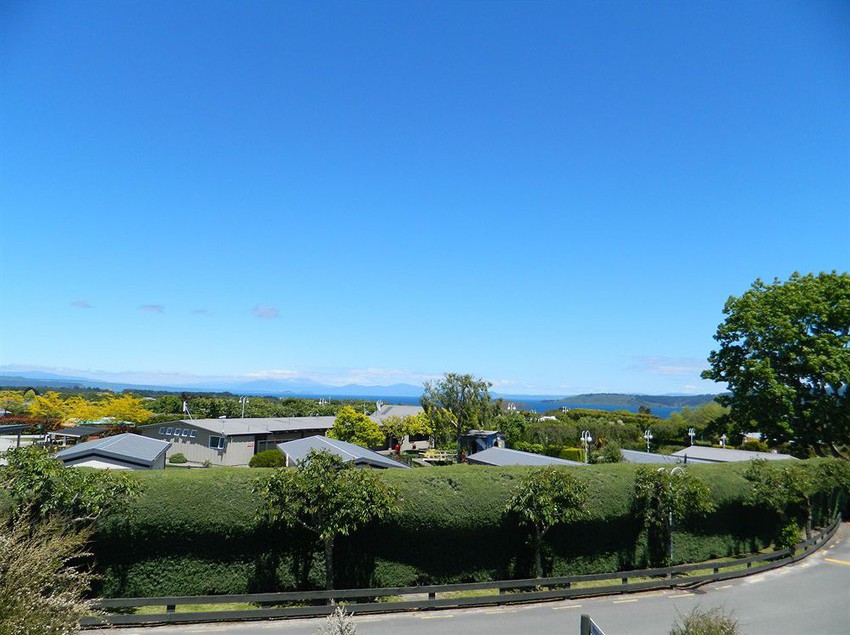 Taupo De Bretts Spa Resort 17