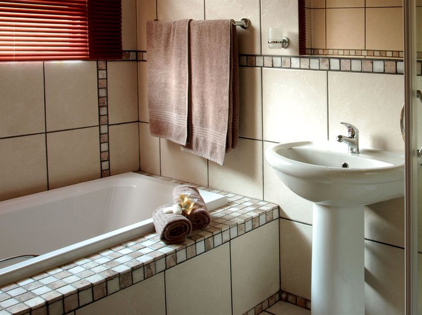 Floreat Riverside Lodge 5