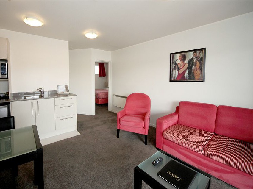 Salerno Motel Apartments 8