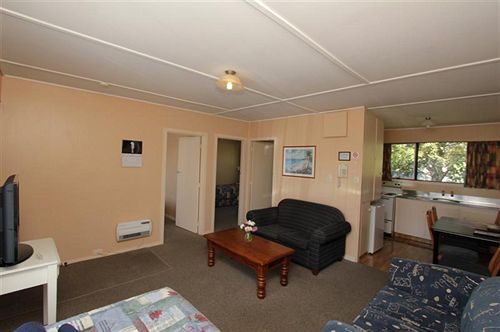 Asure Adcroft Motel 13