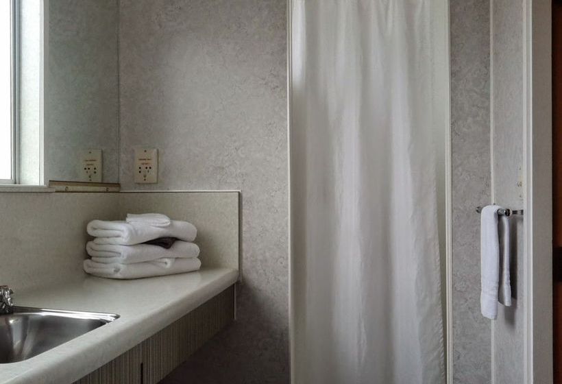 Asure Evergreen Motel 10