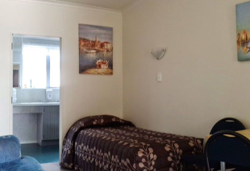 Asure Evergreen Motel 14