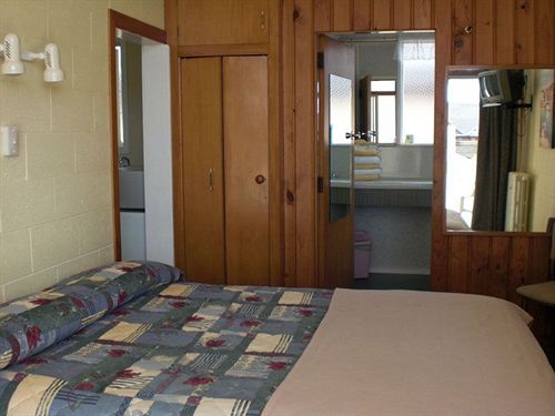 Asure Evergreen Motel 20