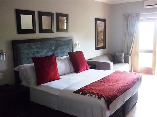 Hotel Nomndeni Celokuhle 9