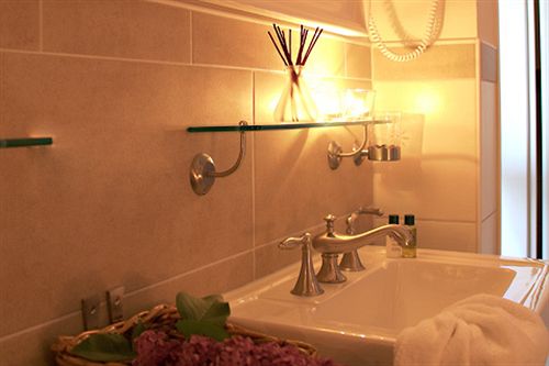 Hotel My Place Airport Business & Conference 3